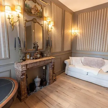Eiffel Tower Area Апартаменты